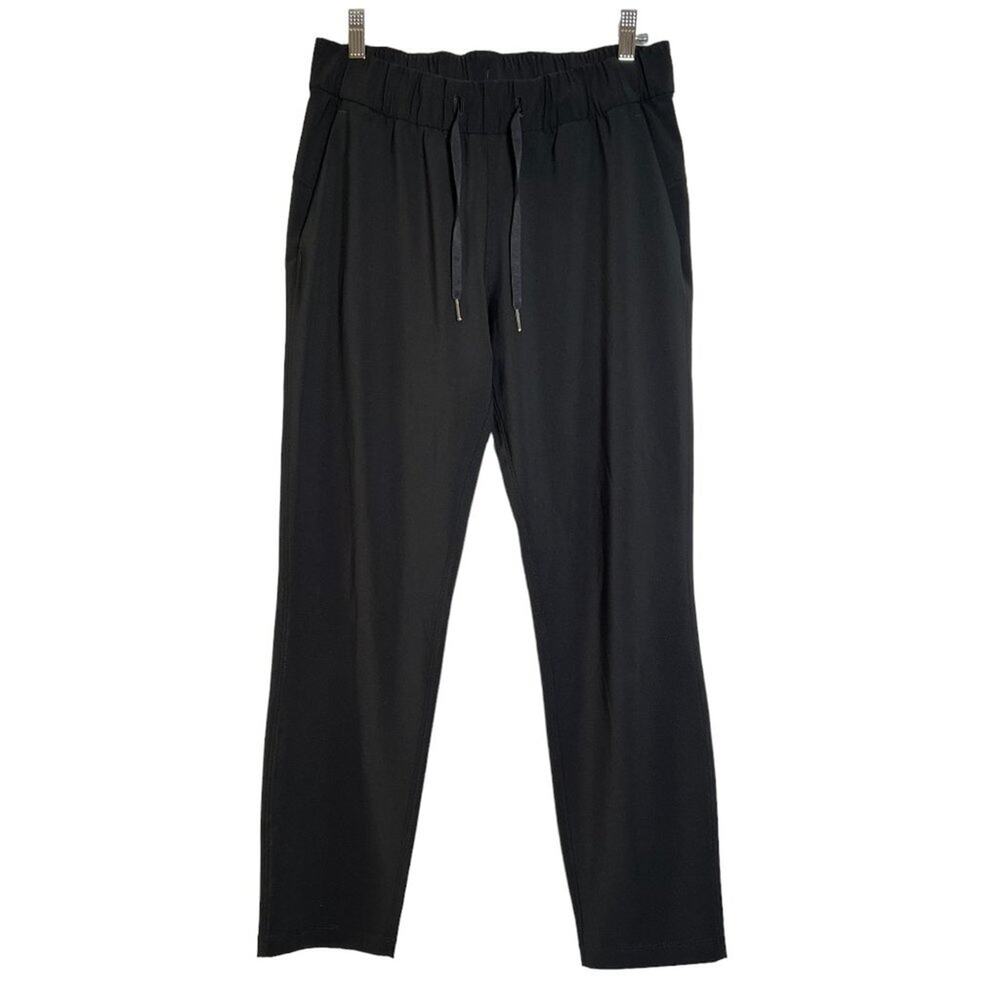 Lululemon On The Fly Jogger Pant SIZE 6 Black Lightweight Woven Travel